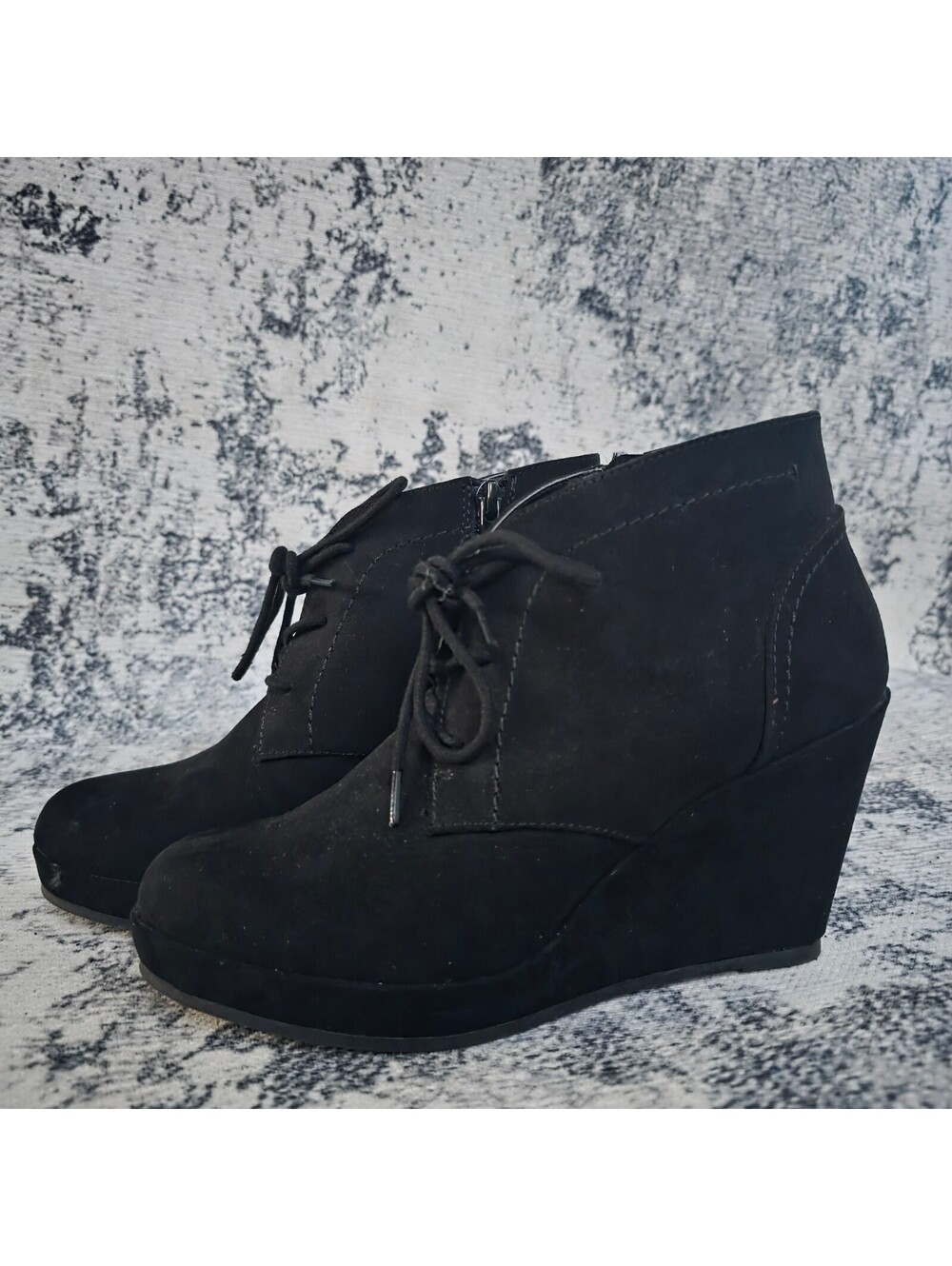 Wmn's 6.5 Dolcetta black wedge ankle boots